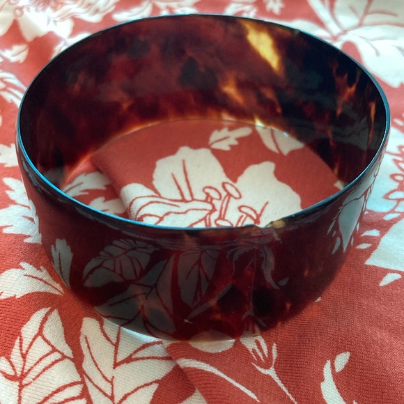 Tortuga Tortoise shell bangle about 3 in dia - Picture 1 of 9